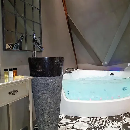 Apartment Le 1615 - Luxe Et